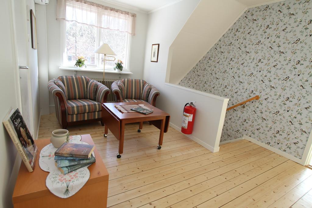 Aelvnaera Bed & Breakfast Karlstad Eksteriør bilde